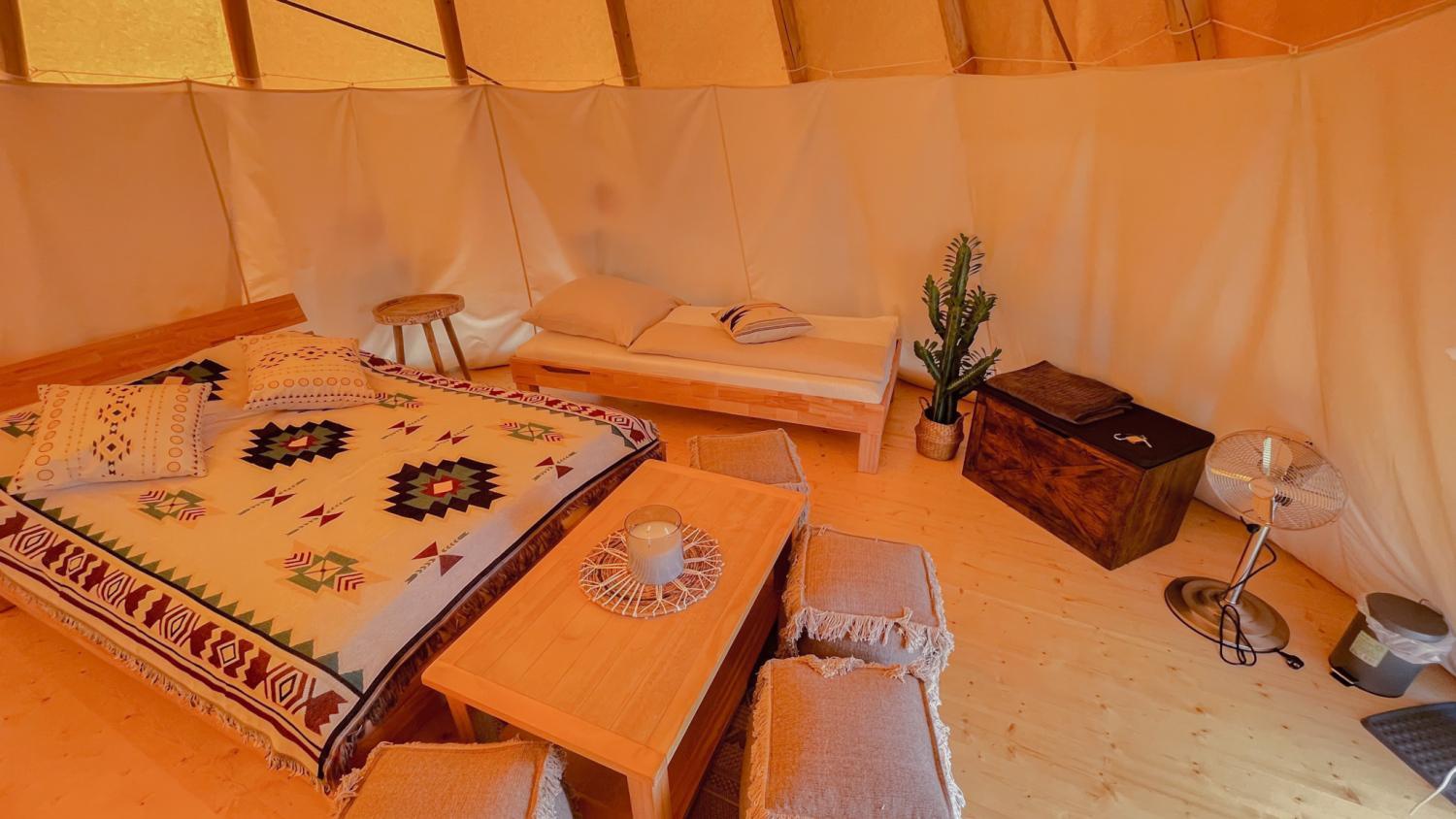 Tipi Illinois Apartment Falkenberg/Elster ภายนอก รูปภาพ